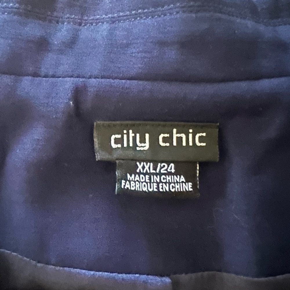 City Chic Blue Blazer Structured Professional Suit Jacket XXL/24 - Picture 9 of 9